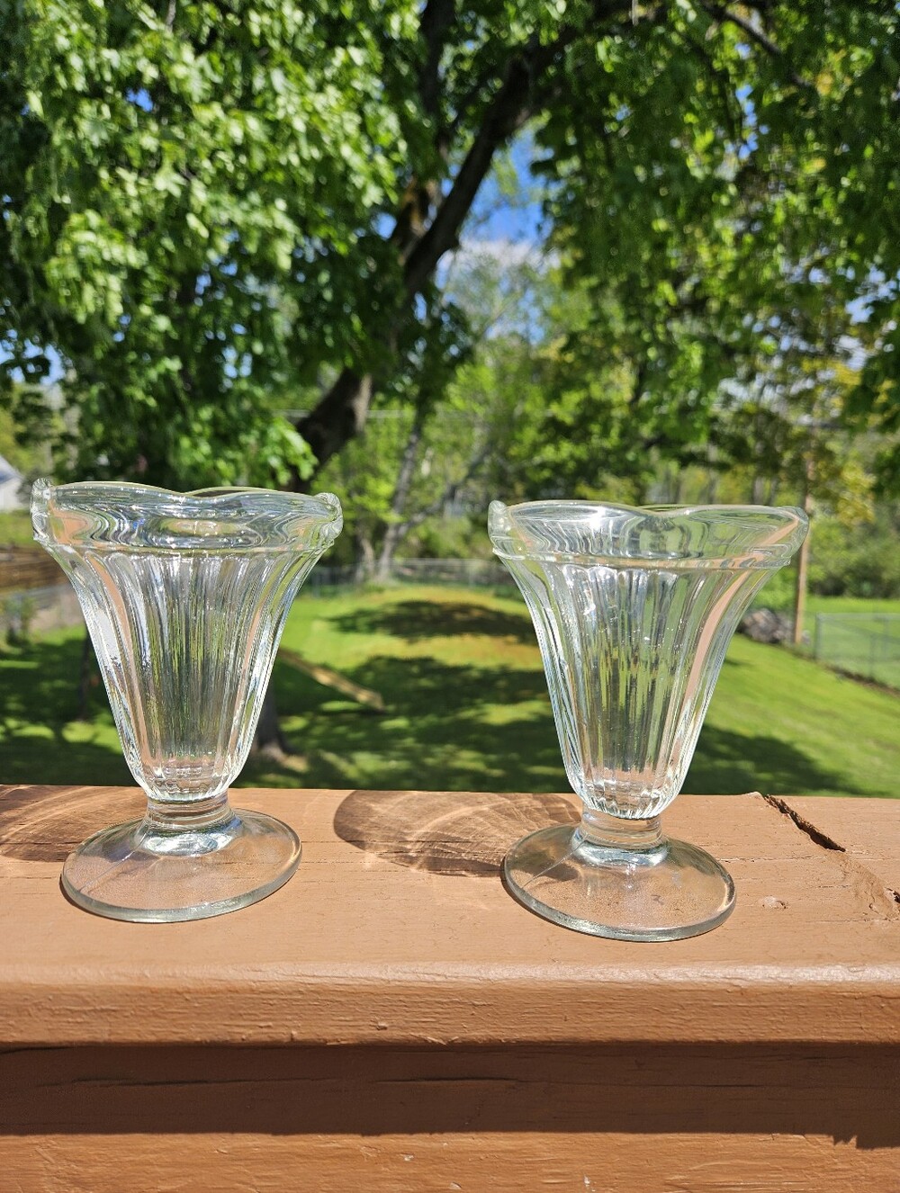 Vintage Jeanette Set of 2 Clear Glass Footed Ice Cream Dessert Cups